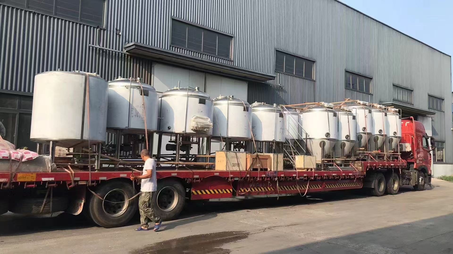 沭阳精酿啤酒设备厂—精酿啤酒设备
